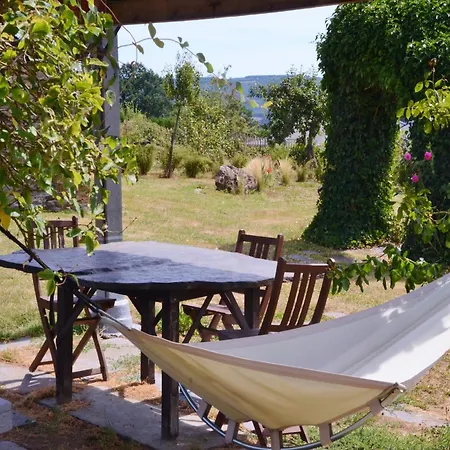 בית נופש Charming Ardennes Getaway, Cleaning Included סטומונט